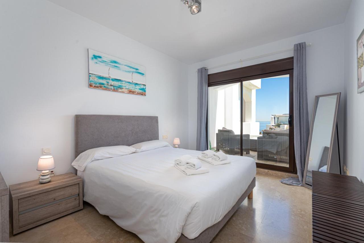 2149-Amazing Groundfloor 3 Bedrooms On Golf, Pools Alcaidesa Exteriér fotografie