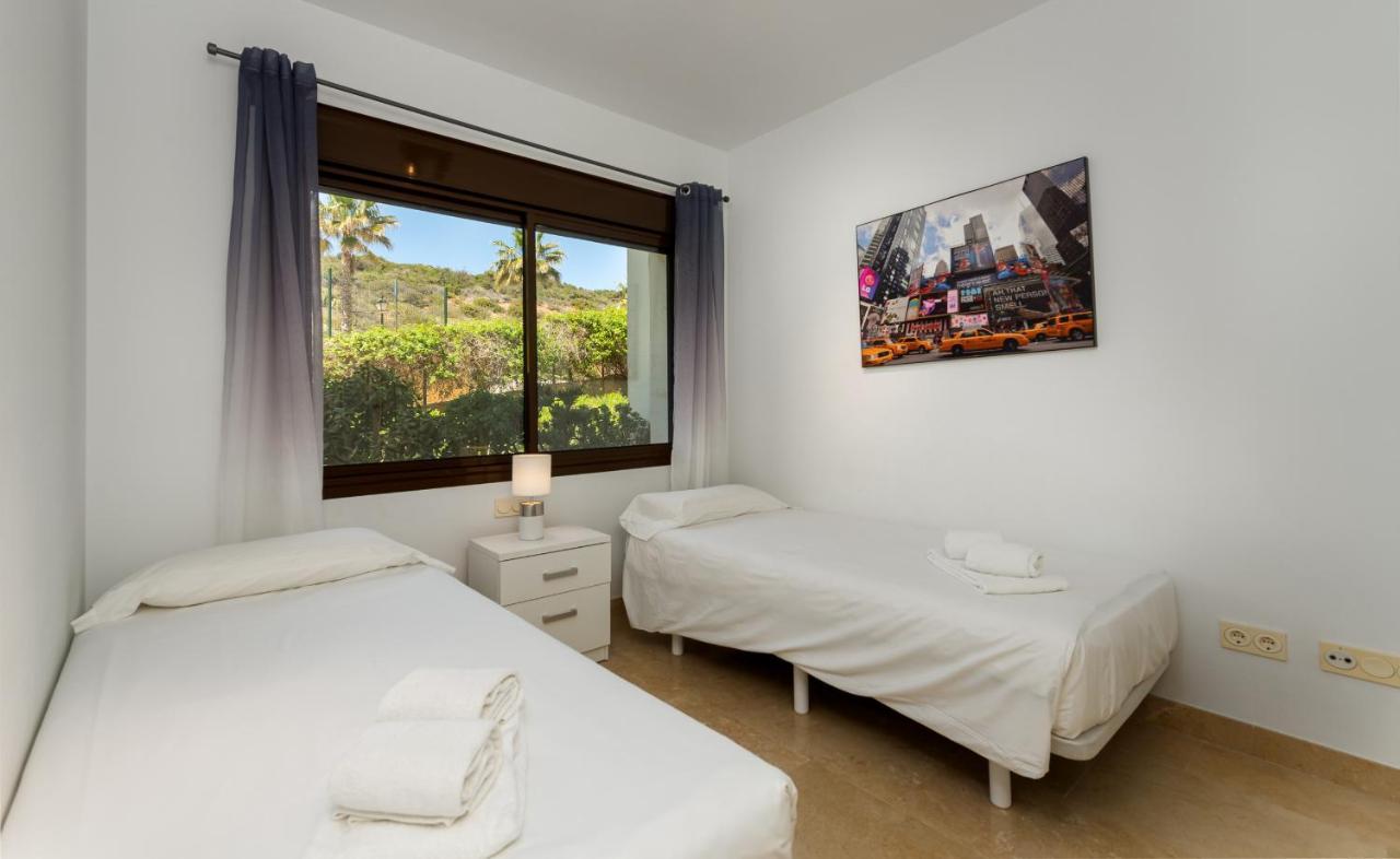 2149-Amazing Groundfloor 3 Bedrooms On Golf, Pools Alcaidesa Exteriér fotografie